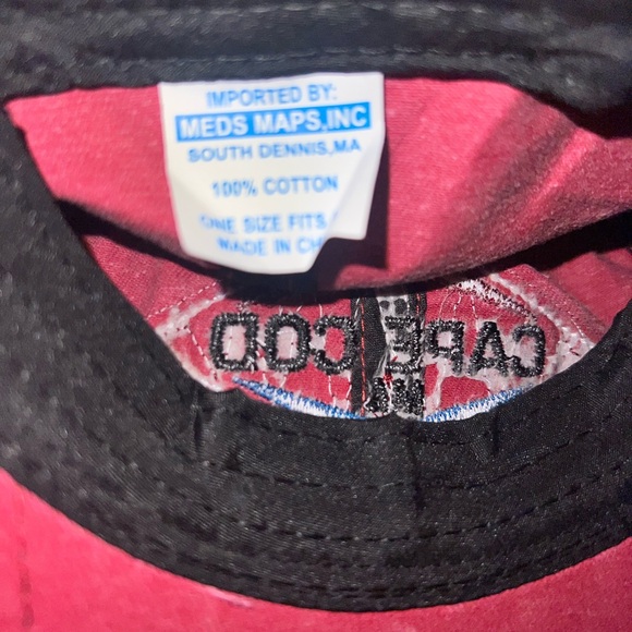 Cape Cod Red Cap - Picture 3 of 6